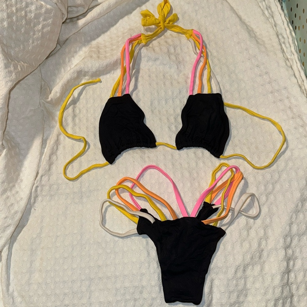 Scrunch butt Brazilian bikini